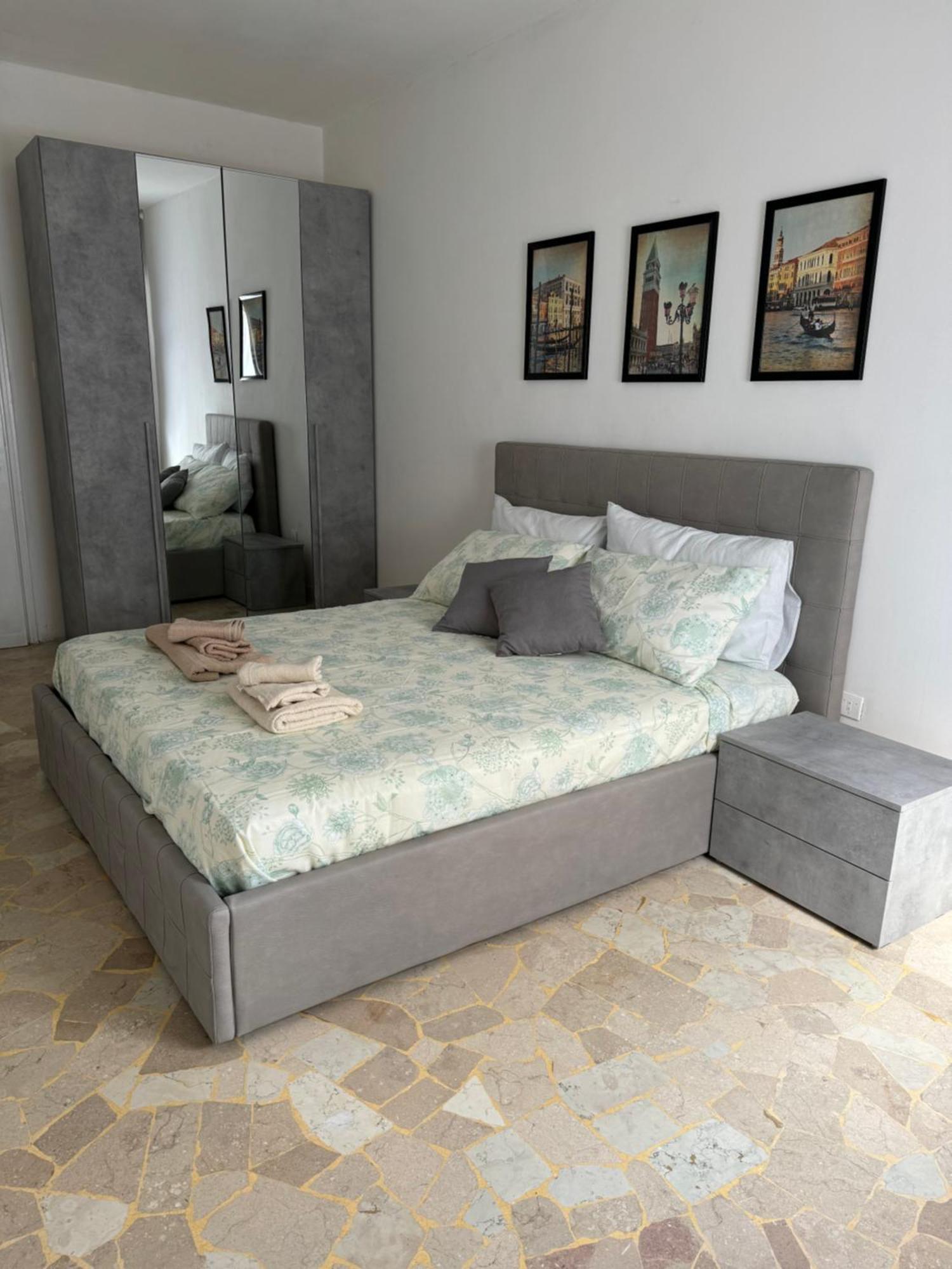 Apartment Grey Venedig